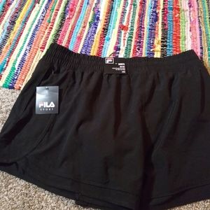 L Fila running shorts